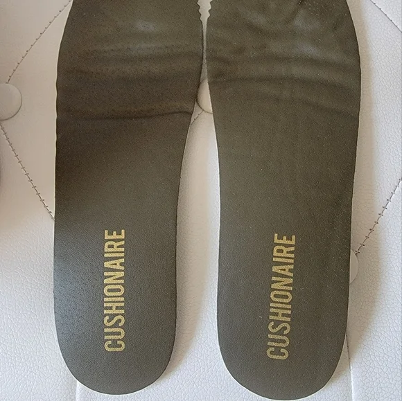 CUSHIONAIRE Women's Hero Hidden Wedge Sneaker Size 8 1/2M - Picture 10 of 15